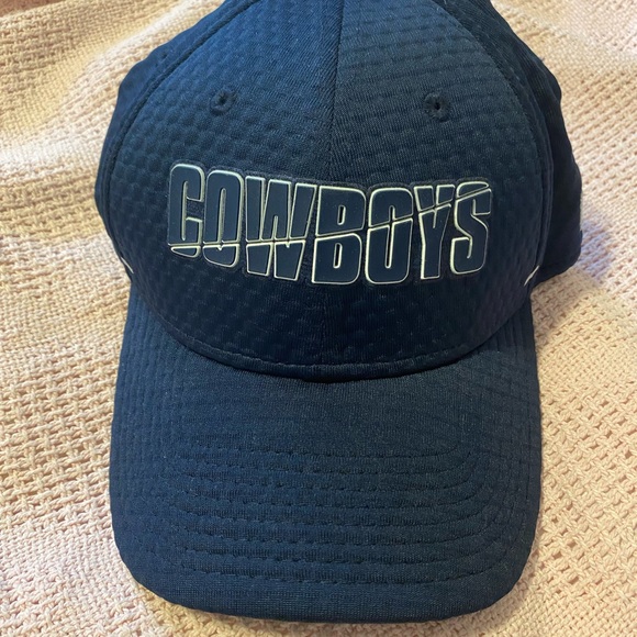 Dallas Cowboys New Era One Size Fits All Hat - Picture 2 of 3